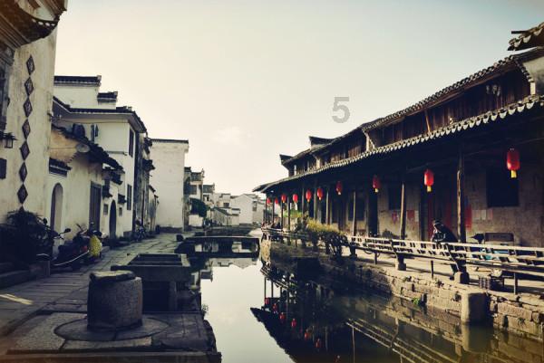 “海上皇帝”张荣发:500亿赠私生子,引家族内战,便宜公司元老